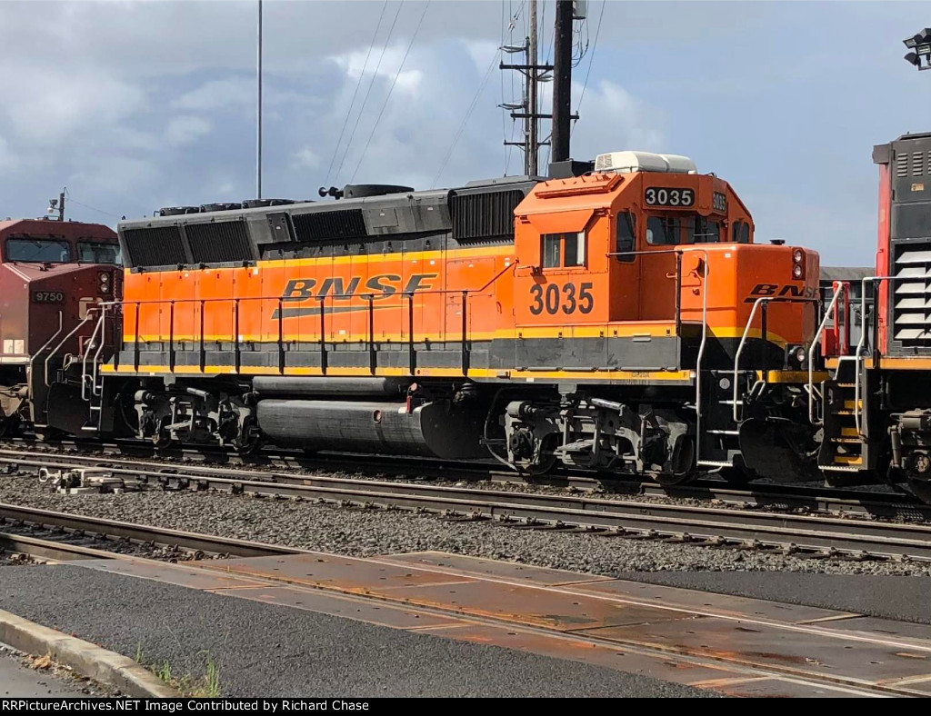 BNSF 3035 GP25X